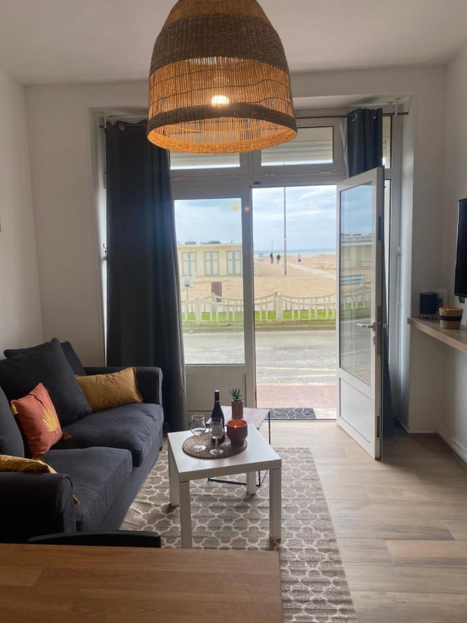 Paradis Les Pieds Sur Le Sable Trouville Palace 外观 照片